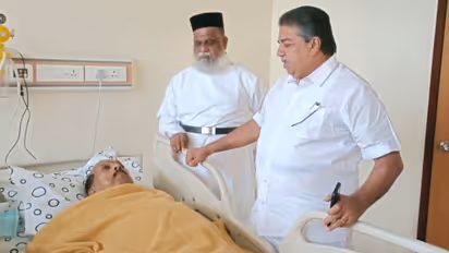 saji cheriyan with g sudhakaran