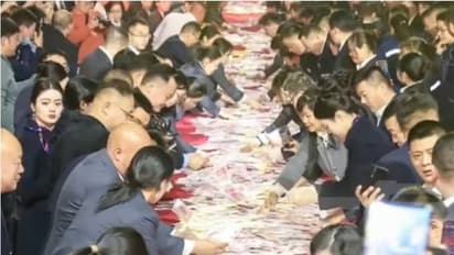 236 crore bonus for employees