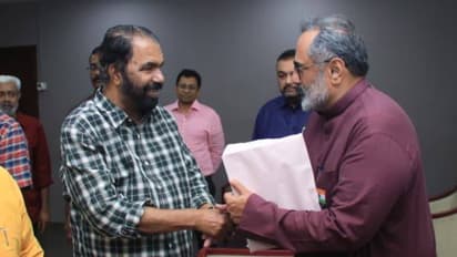 V Sivankutty And Rajeev Chandrasekhar