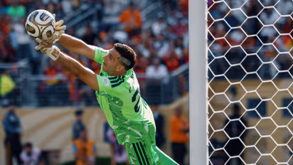 Emiliano Martinez