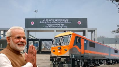PM Modi will dedicate the first 9000 HP locomotive engine in Dahod