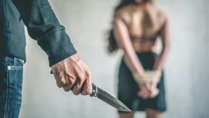 husband attacks wife with a knife