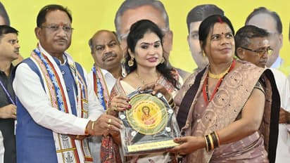 Vishnu Deo Sai at Sen Samaj award ceremony