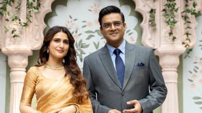 aap jaisa koi review