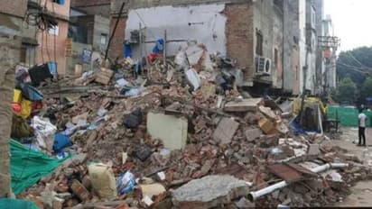 Seelampur Building Collapse