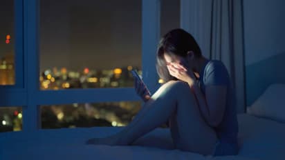 Indore woman suicide news