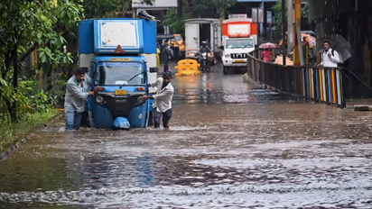 mumbai heavy rainfall alert