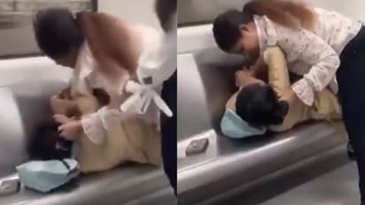 Delhi Metro Viral Video