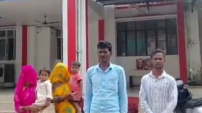 Jhansi Woman runs away with boyfriend