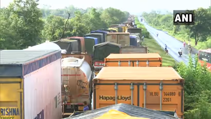 Delhi Kolkata Highway Jam
