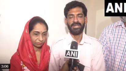  rajasthan vegetable seller wins 11 crore punjab diwali bumper lottery 2025