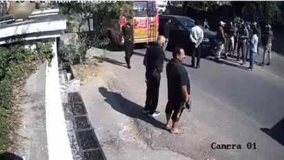 Jammu Kashmir Dsp sunil singh suspended slapping bdo azhar khan traffic row