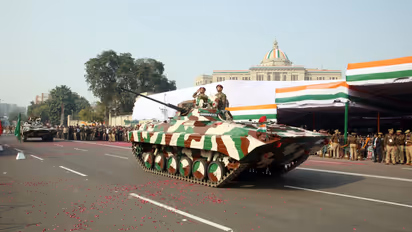 Republic Day 2026 lucknow viksit bharat uttar pradesh cm yogi adityanath