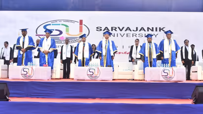 Surat Sarvajanik University convocation
