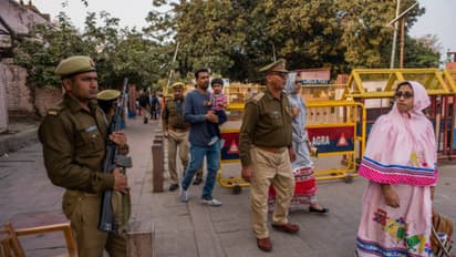 up agra murder case wife lover killed husband qr code clue police solved in 24 hours shocking crime story