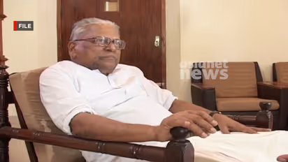vs achuthanandan 