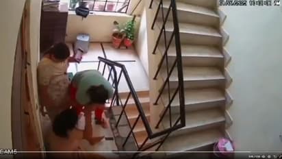 daughter in law beats mother in law