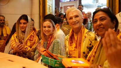 जॅकलिन फर्नांडिस आणि माये मस्क