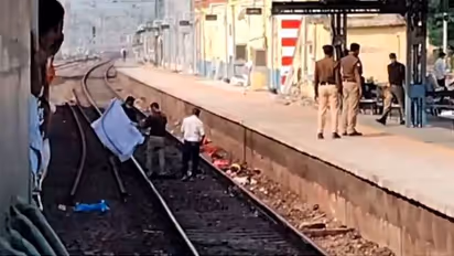 4 died as Train Run Over in uttar Pradesh railway station