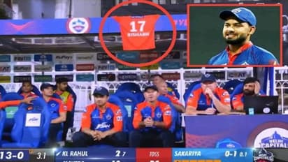 DC hanged Rishabh pant Jersey in dagout
