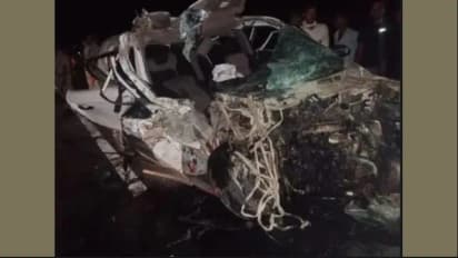 truck crush car in rajasthan