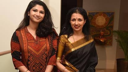 Gauthami Lodges Police Complaint After Death Threats