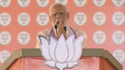 Narendra Modi attack on Rahul Gandhi