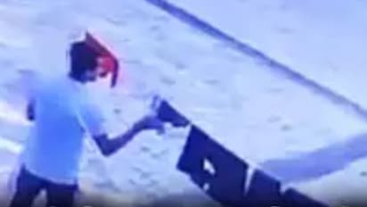 Women underwear thief