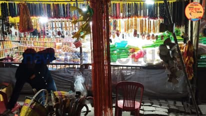 Prayagraj mahakumbh 2025 market decorated rudraksha tulsi malas nepal mathura vrindavan