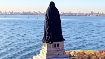 Statue of Liberty in burqa