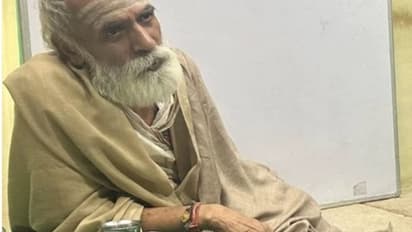 pandit ganeshwar shastri .