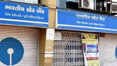 Bank Holiday in November 2022