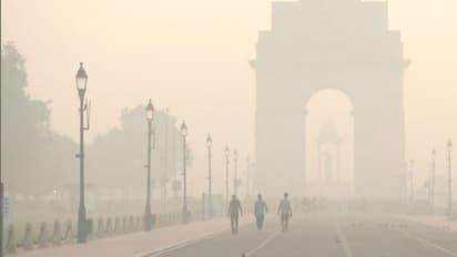 Air quality in Delhi in poor category, AQI and weather report