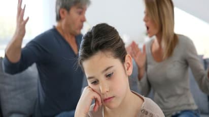 how to tell a child about husband wife divorce