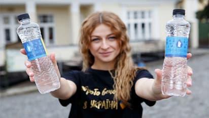 how much water we should drink in winter