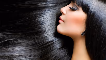 how to straighten hair at home naturally