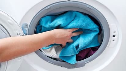 how to clean washing machine at home