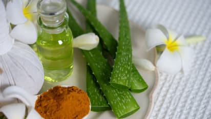 turmeric and alo vera gel