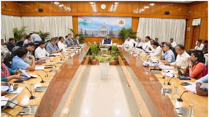 dk Shivakumar meeting