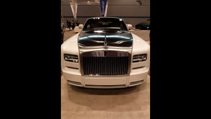 rolls royce phantom drophead coupe