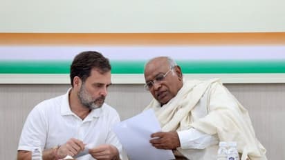 Rahul Gandhi, Kharge