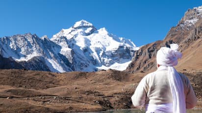 PM Modi Parvati Kund worship