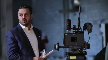 Dental surgeon and implantology expert 