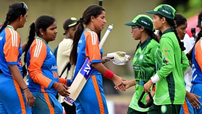 India And Pakistan Blind Teams Surprise With Rare Handshake Exchange
