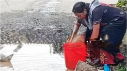 women's protest in Thrissur bus stand