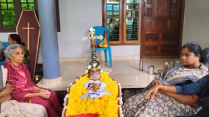 son and daughter in law locked house and left after father passed away in old age home