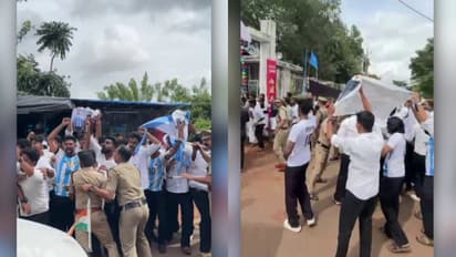 Students troll Sports Minister