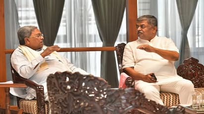 Siddaramaiah, BK Hariprasad