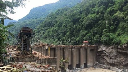 CM explained the reason why Sikkim Chungthang dam was completely destroyed by floods bsm