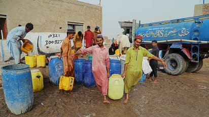 Pakistan: Karachi's water crisis deepens as power outage halts key pumping station